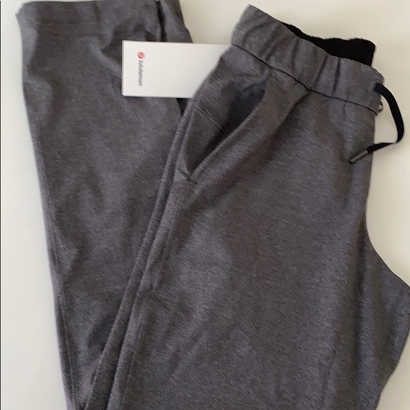 Host Pick 🎉 Lululemon On the Fly Full Length size 6 - Picture 6 of 7